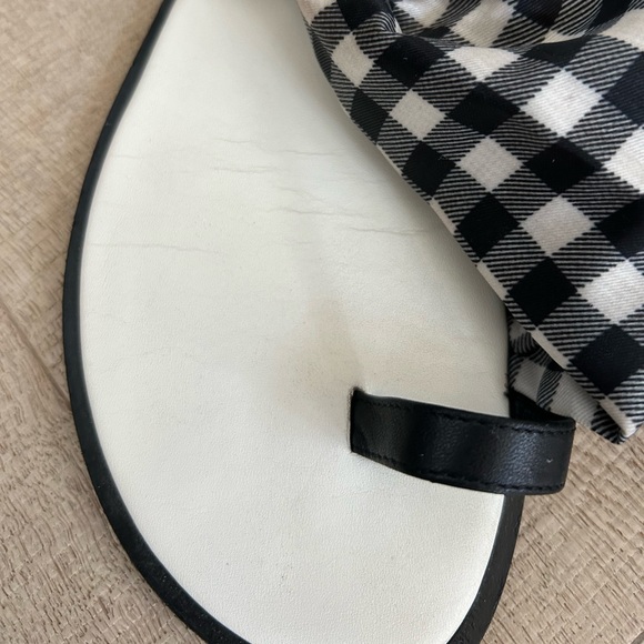 Tory Burch Shelby sandals - Picture 7 of 10